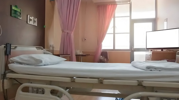 医举成名,妻艳倾城